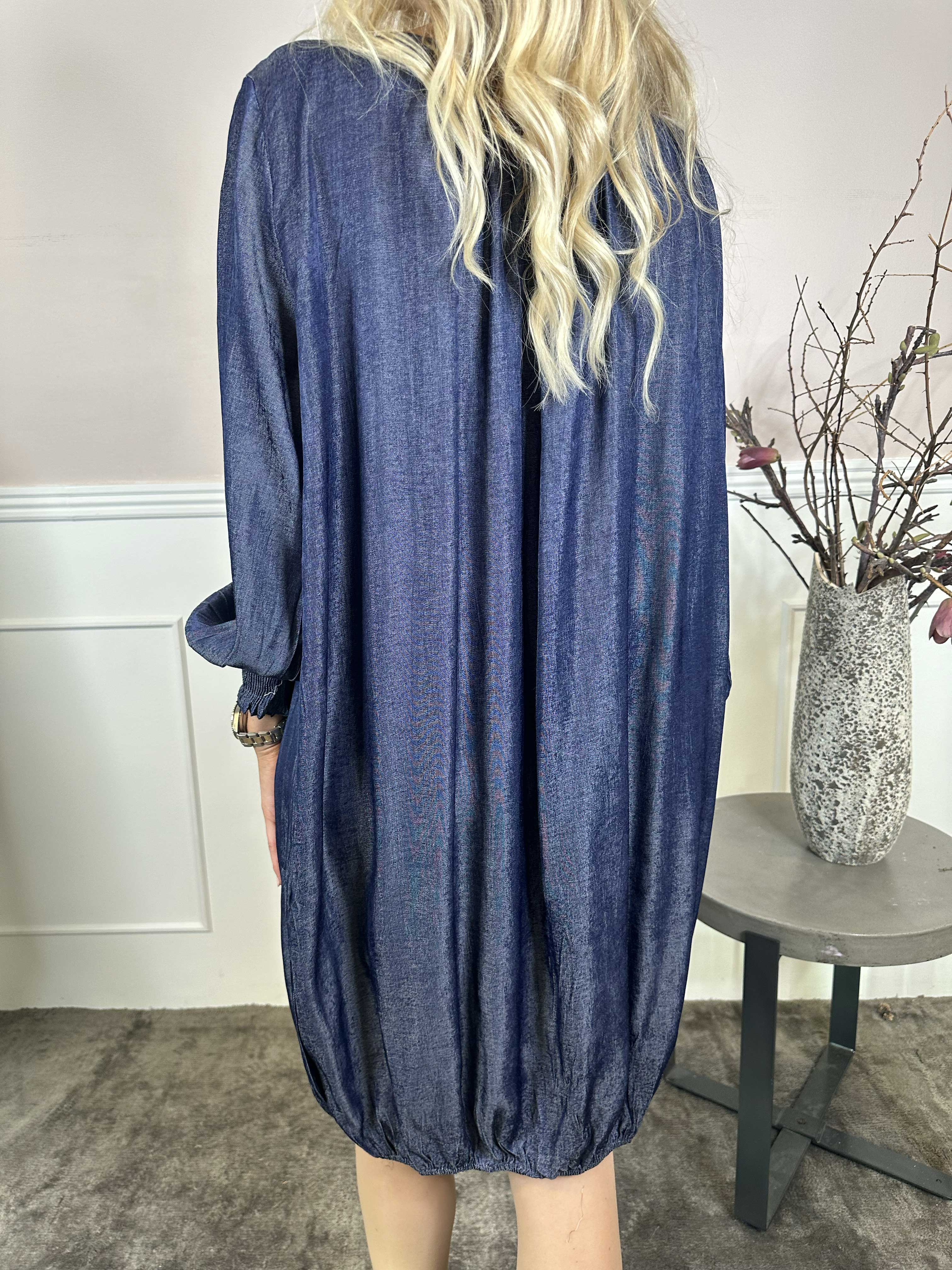 Miracle Denim Dress L/S - Kjole med elastikkant forneden og lange ærmer